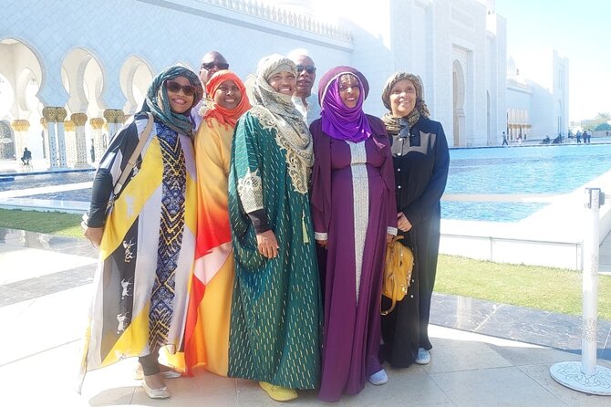 Abu Dhabi tour from Dubai small group with guide, Grand Mosque - Sheikh Zayed Grand Mosque: Dress Code and What to Focus On