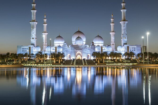 Abu Dhabi Tour in Private 4x4 with Grand Mosque, Louvre & Ferrari - Sheikh Zayed Grand Mosque Center: A Big Moment You Can Actually Time