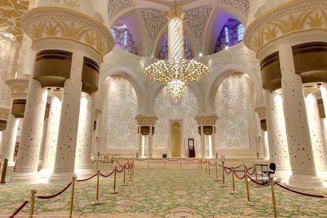 Abu Dhabi Tour with Grand Mosque and BAPS Temple - Why this Abu Dhabi day trip is worth your time