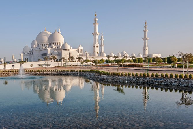 Abu Dhabi Tour with Grand Mosque Visit and Other options - Sheikh Zayed Grand Mosque Center: the main event and the entry rules