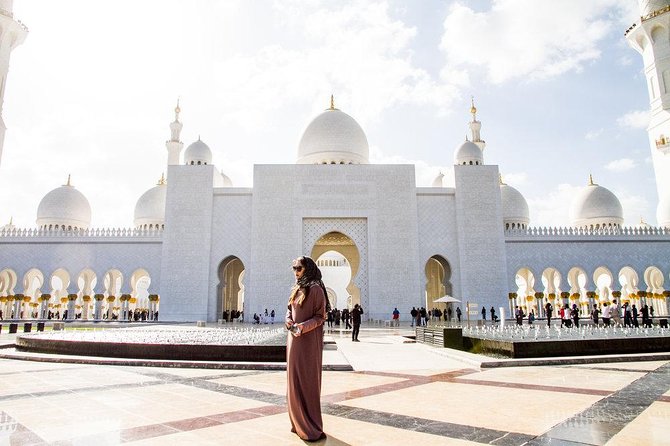 Abu Dhabi Tour with Louvre Museum Tickets - Louvre Abu Dhabi: Dome Light And A Smart 1 Hour Plan