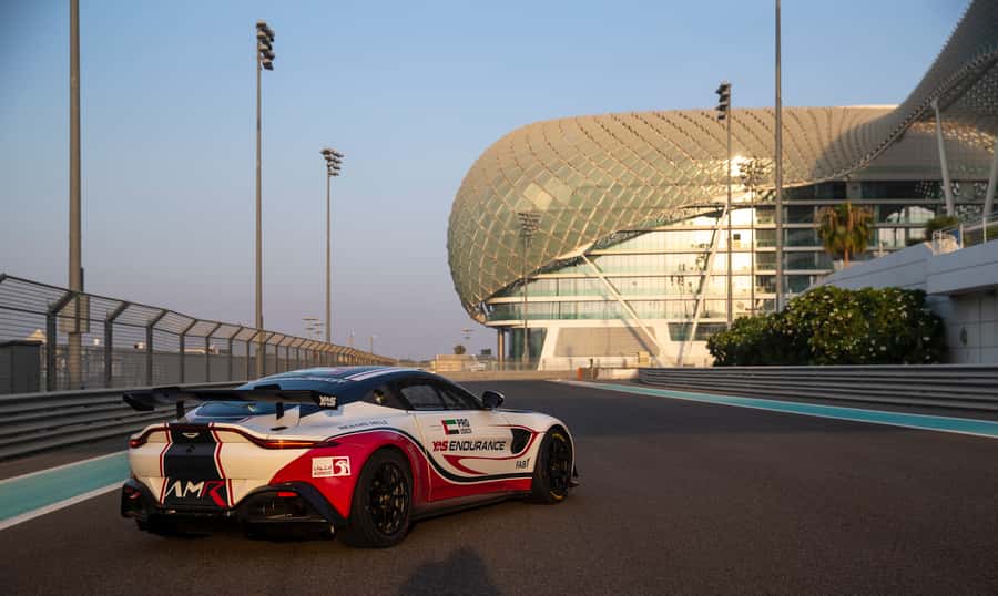 Abu Dhabi: Yas Marina Circuit Aston Martin GT4 Passenger - The 10-minute passenger ride: how the pace actually feels