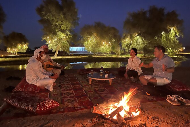Al Marmoom Oasis Experience with Bedouin Dinner - Bedouin camp welcome and the 6-course dinner that actually has structure