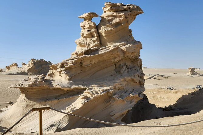 Al Wathba Fossil Dunes and Salt Lake Trip from Abu Dhabi - How the 4 hours feel in real life
