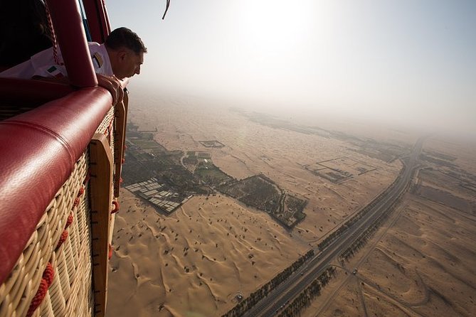 Amazing Hot Air Balloon With Beautiful Desert Sunrise View - Gourmet Breakfast and Beverages: What Makes It Feel Worth It