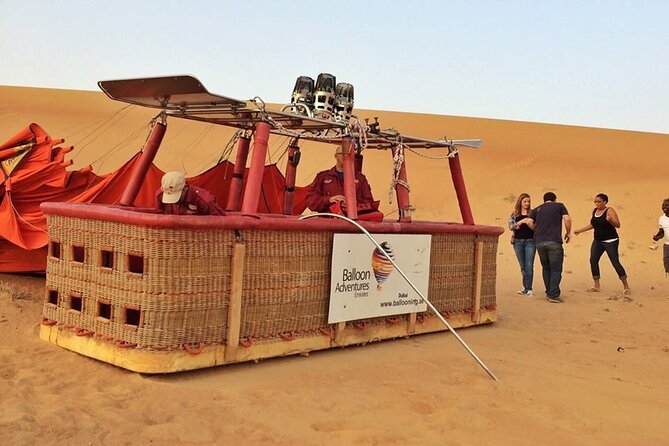 Amazing Hot Air Balloon With Beautiful Desert Sunrise View - The 4:30 am Start and How to Prep Like a Pro