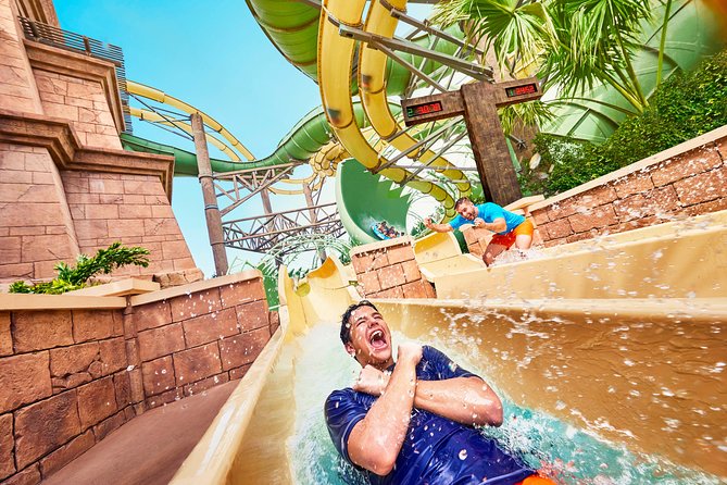 Atlantis Aquaventure Ticket (with options for Aquarium), Dubai - Lost Chambers Aquarium option: how the underwater world changes your day