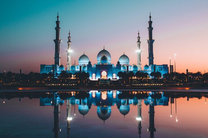 Baps Hindu Temple and Sheikh Zayed Grand Mosque Tour - Stop 1: BAPS Hindu Mandir, Where Craftsmanship Sets the Tone