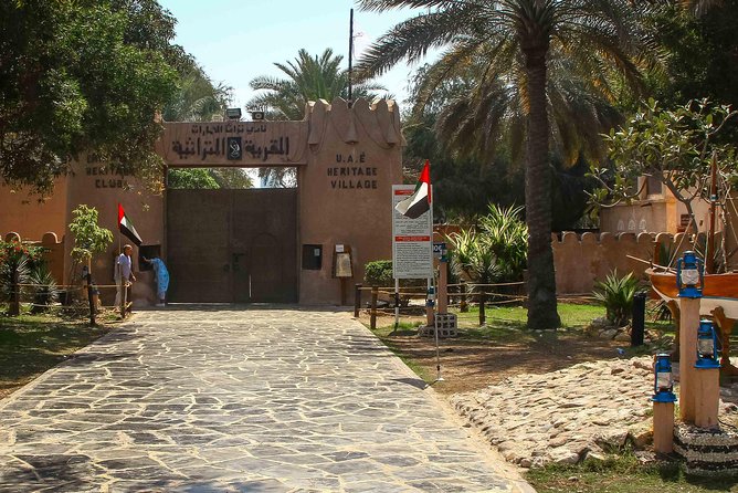 Best Attractions of Abu Dhabi City Day Trip from Dubai - Corniche waterfront breaks: how the promenade fits into the whole day