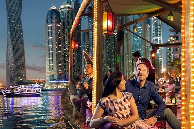 Buffet Dinner at Dubai Marina with Round-Trip Transportation - Pickup at 7:00 PM and How Timing Feels