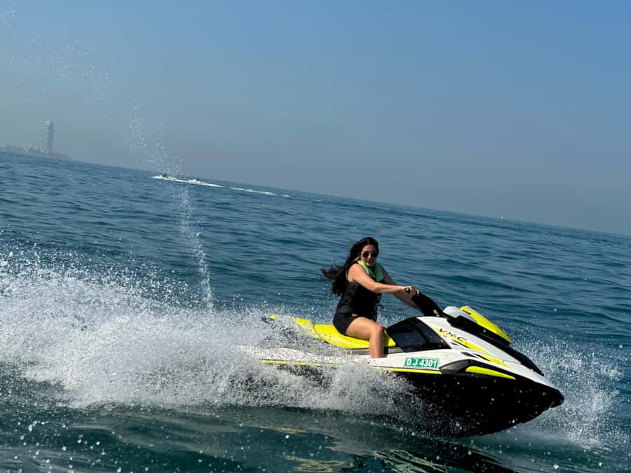 Burj Al Arab View: Thrilling 30-Minute Jet Ski Tour in Dubai - From Check-In to Splash Time at Xtreme Water Sports