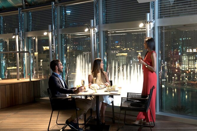 Burj Khalifa 125th Floor, Lunch or Dinner at Rooftop Burj Club - Timing and lines at Burj Khalifa: how to avoid turning dinner into a marathon