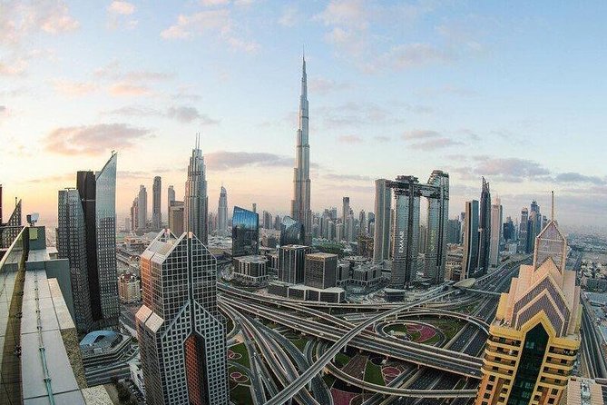 Burj Khalifa, Dubai Aquarium & UWZ with Penguin Cove Tickets - Dubai Aquarium and Underwater Zoo with Penguin Cove: What You’ll Actually See