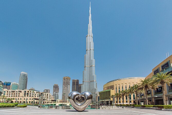 Burj Khalifa Instagram Tour With Travel Videographer - Downtown Dubai shooting time: getting angles, not just sightseeing