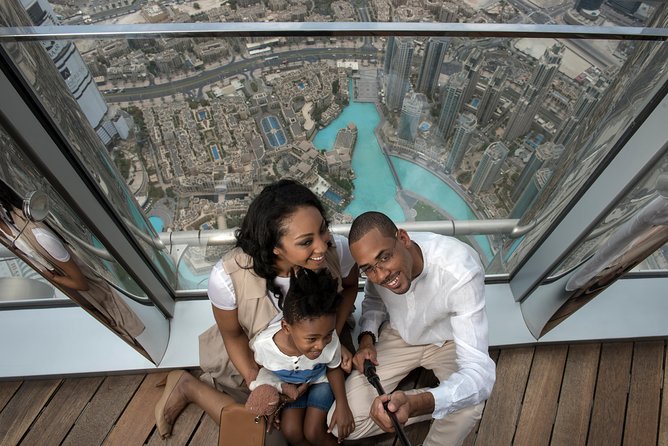 Burj Khalifa Level 148 'At the Top SKY' Entrance Ticket with One-way Transfer - Level 125: 360-degree views plus the Falcon’s Eye video