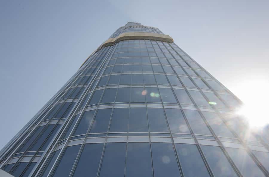 Burj Khalifa Ticket with 1-Way Transfer - Green screen photos: fun add-on, not part of your core ticket