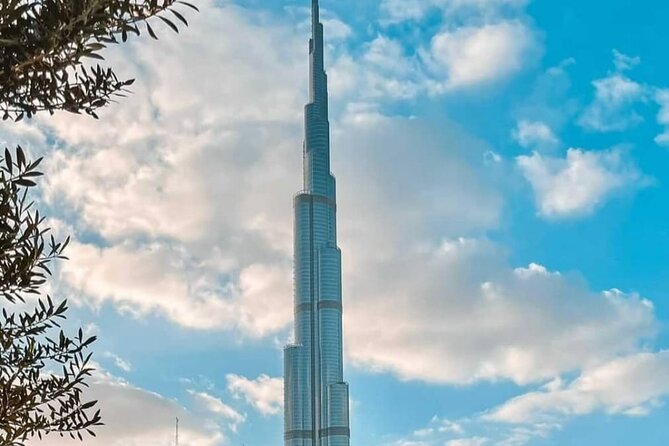 Burj Khalifa Ticket with The Cafe Treat - Getting your timing right in Dubai, without overpacking your day