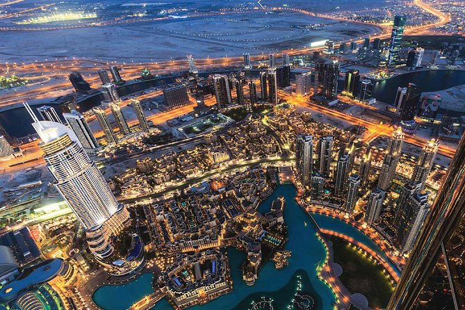 Burj Khalifa Tickets at the top (Level 124 and 125) - Peak vs off-peak entry: how timing changes the whole experience