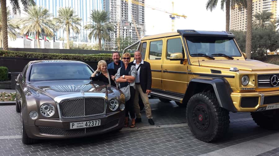 Burj Khalifa VIP Lunch – Michelin Dining & Porsche Transfer - The key moments that make this Burj Khalifa lunch worth it