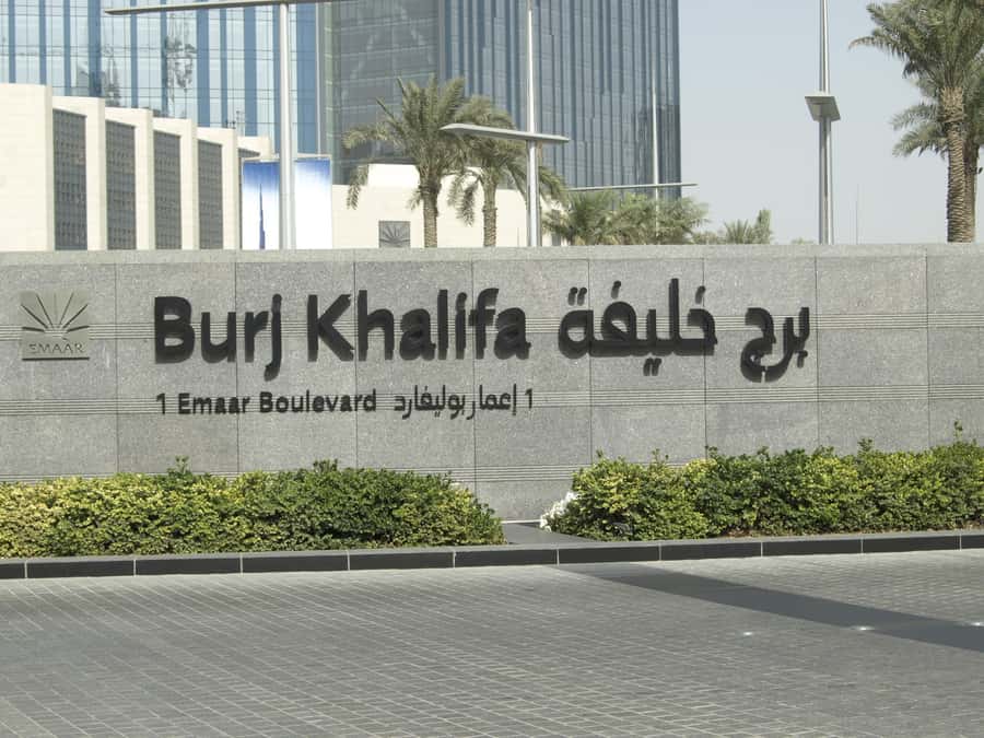 Burj Khalifa VIP Lunch – Michelin Dining & Porsche Transfer - Afternoon tea: the quiet luxury after the main meal