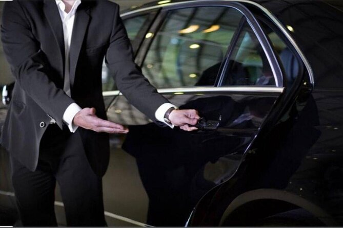 Cars With Driver Availabe In Dubai for daily basis - Desert Safari and Hatta Runs, How the Car Fits Real Plans