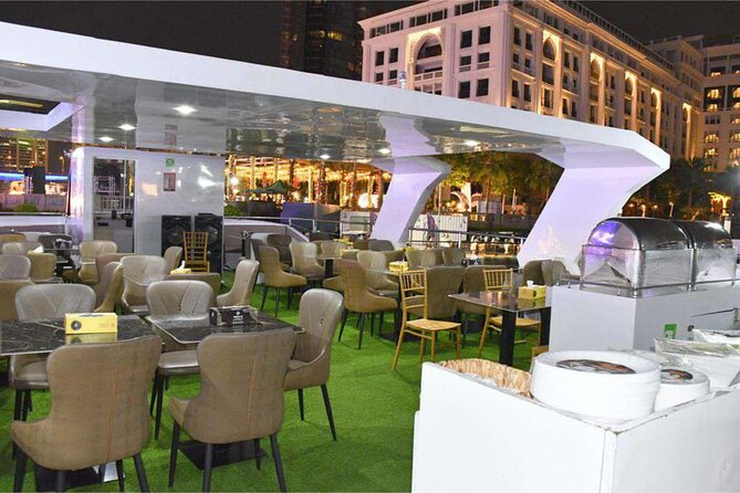 Catamaran Cruise with Dinner at Al Jaddaf Dubai - Getting to the boat at Dubai Water Canal (and not losing time)