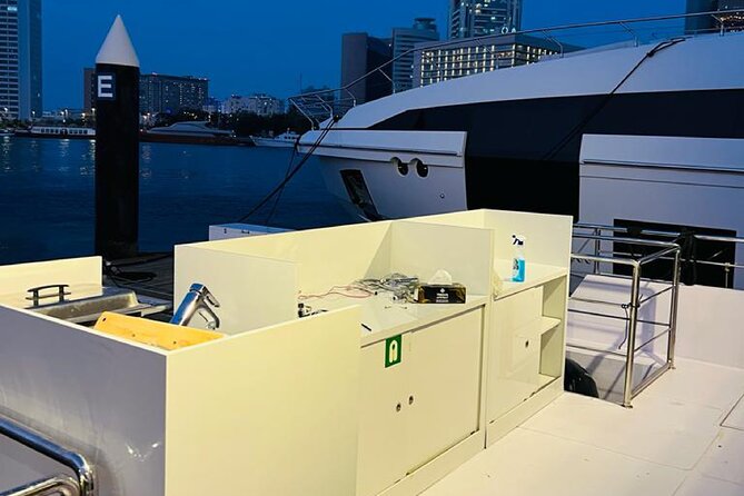 Catamaran Cruise with Dinner at Al Jaddaf Waterfront Dubai - Why the Al Jaddaf to Festival City route is so photogenic
