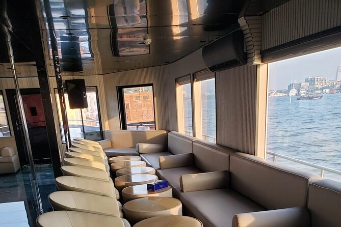 Catamaran Cruise with Dinner at Al Seef Dubai - Food choices: veg, non-veg, and the gluten-free limit