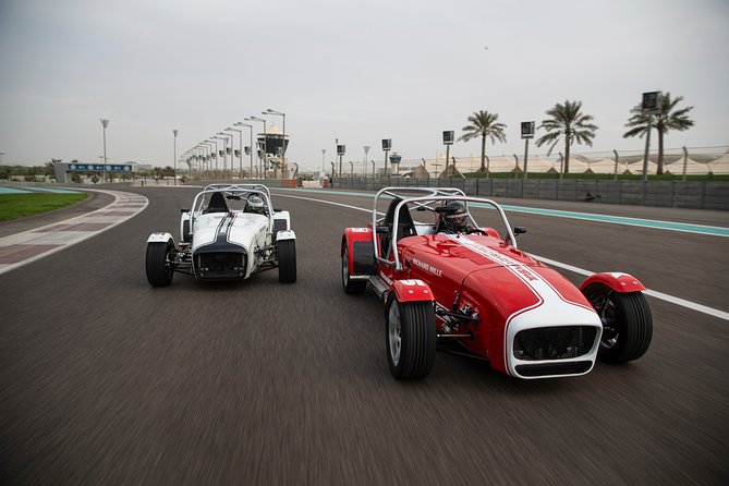 Caterham Seven Driving Experience _ Express - The Caterham feel: open-air speed, torque, and precision control