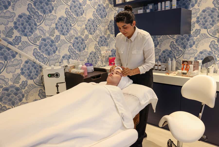 Chado: Deep Cleansing Facial for Ladies Only - Ladies-only deep cleansing facial, Dubai style