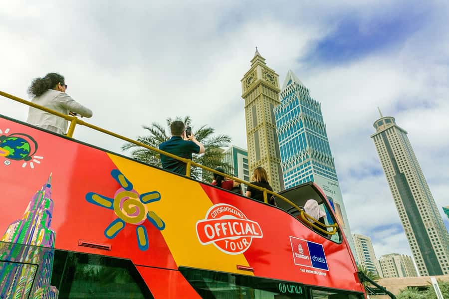 City Sightseeing Dubai HOHO Bus Tour, Aquaventure & More - Picking the right route, Red or Blue, based on what you want to feel