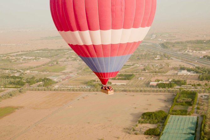 Deluxe Hot Air Balloon Ride with Breakfast & Flight Falcon Show - The Balloon Flight: 45 Minutes to 1 Hour Over Margham Desert Dunes