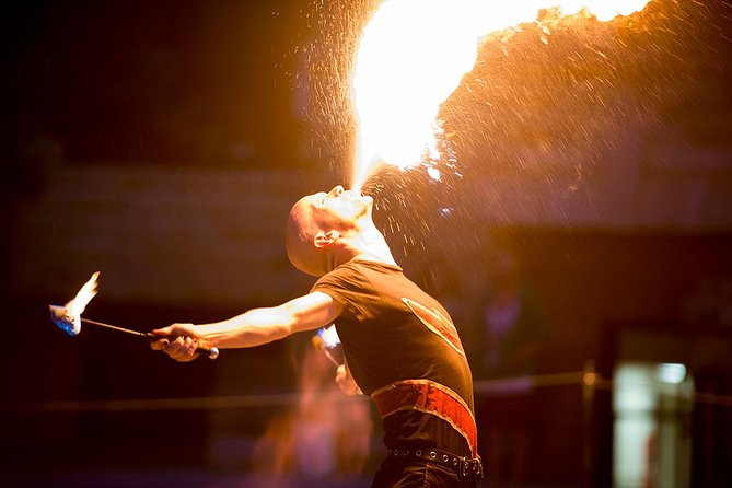 Desert Safari Dubai Luxury Tour - Live Fire Show, Belly Dance, and Tanoura: How the Evening Lands