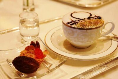 Dining Experience at iconic Emirates Palace Abu Dhabi