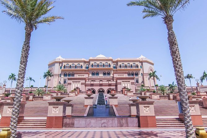 Dining Experience at iconic Emirates Palace Abu Dhabi - Who should book Emirates Palace dining at Episodes or Vendôme