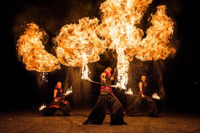 Dinner in Dubai Desert with Camel Ride, BBQ Dinner and Belly Dance - BBQ dinner under the stars: the meal you are paying for