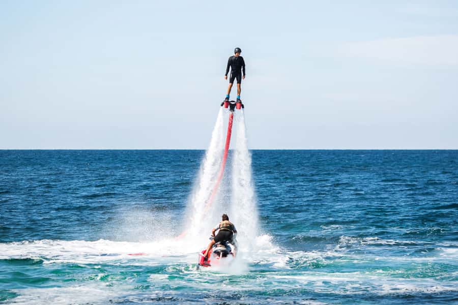 Dubai: 15 or 30-Minutes Flyboarding Experience - JBR Meets Ain Dubai: Where you start on the public beach