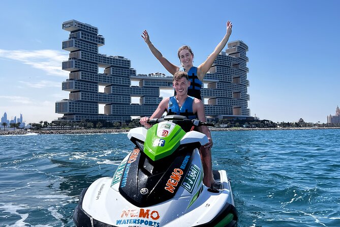 Dubai 1h Jet Ski, Burj Al Arab, Atlantis, Ice Cream, Photo, Video - The Burj Al Arab and Atlantis water-level photo stops