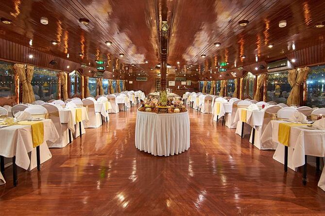 Dubai: 2-Hour Evening Dhow Cruise and Dinner - Entering The Dhow: How the Pickup and Pier Run Your Evening