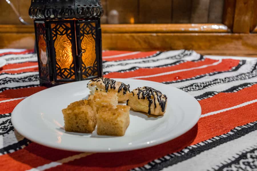 Dubai: 2-Hour Evening Dhow Cruise and Dinner - Should You Book This Dhow Dinner Cruise?