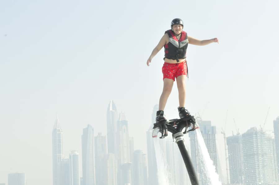 Dubai: 30-Min Flyboard Beginner Session at The Palm Jumeirah - Instructors who teach control, not just thrills