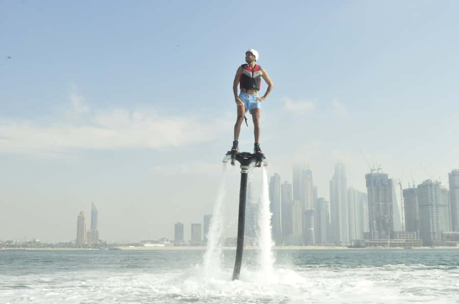 Dubai: 30-Min Flyboard Beginner Session at The Palm Jumeirah - Price and value: what $98 includes in real terms