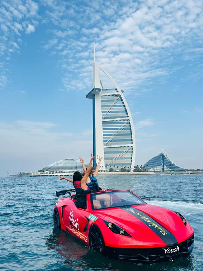 Dubai: 30-Minute Jet Car Tour of Burj Al Arab with Ice Cream - Burj Al Arab and Burj Khalifa Views: Why the Angles Matter