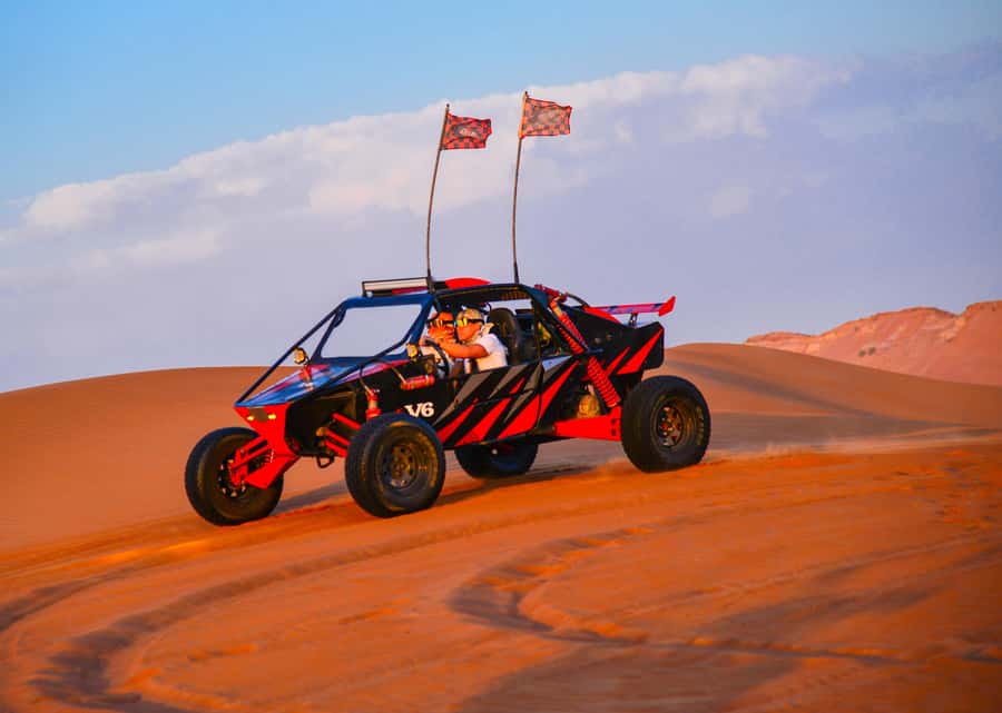 Dubai: 3000cc V6 Dune Buggy & Sandboarding -Private Tour - Luxury pickup in Dubai, then a guest lounge reset