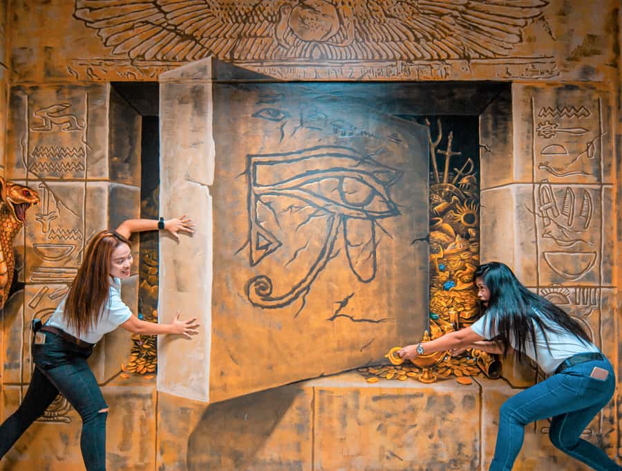 Dubai: 3D World Trick-Art Selfie Museum Entrance - A Practical Walkthrough of How to Spend Your Photo Time