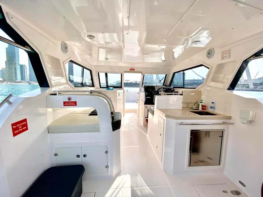 Dubai: 4-Hour Deep-Sea Fishing Cruise - Deep-Sea Fishing Setup, Gear, Bait, and How the Crew Helps