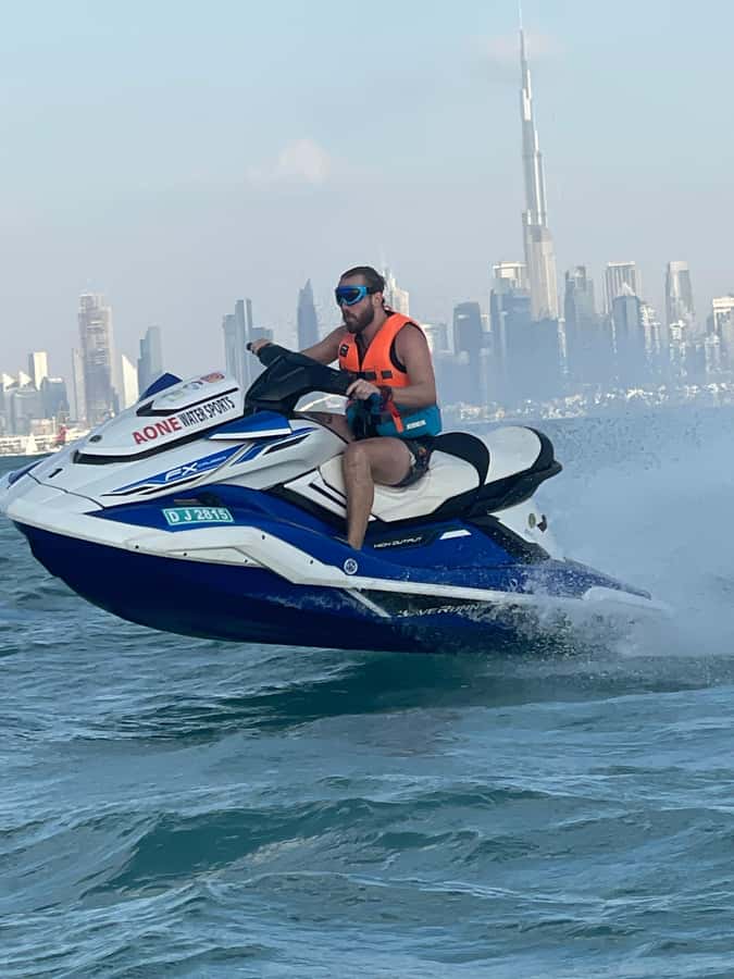 Dubai: 45-Minute Jet Ski Ride - Burj Khalifa on Open Water: Tall, Clean Lines, Big Scale
