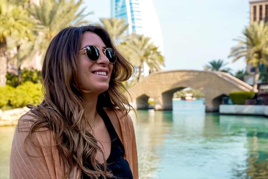 Dubai: 6-Hour Sunset Tour with Burj Khalifa Tickets - Dinner at an Arabic restaurant, local flavors without planning