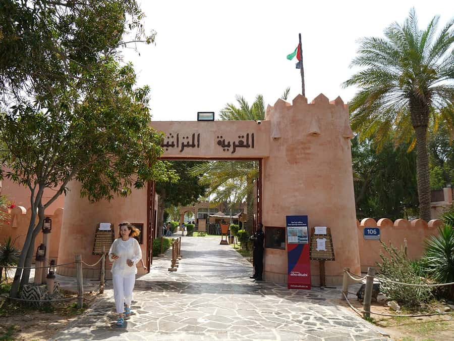 Dubai & Abu Dhabi: 2-Day Tour with Desert Safari - Key highlights worth planning for