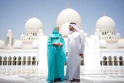 Abu Dhabi Day-Trip Grand Mosque, Royal Palace & Lunch